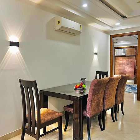 גורגאון Bedchambers Serviced Apartments, Ardee City מראה חיצוני תמונה